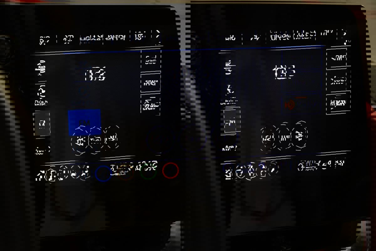 Used 2023 Chevrolet Corvette Stingray Preferred Conv w/ 2LT image 54