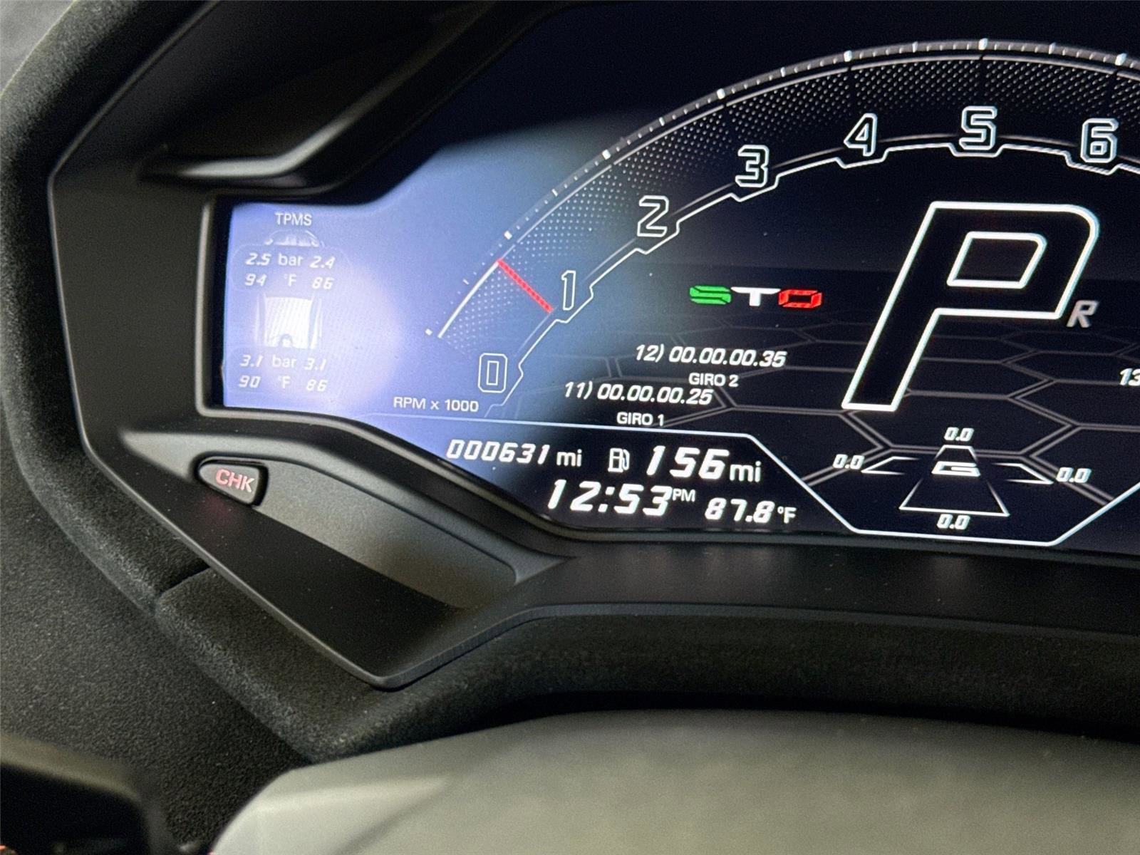 Used 2022 Lamborghini Huracan STO RWD image 18