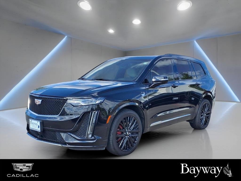Certified 2022 Cadillac XT6 Sport w/ Technology Package