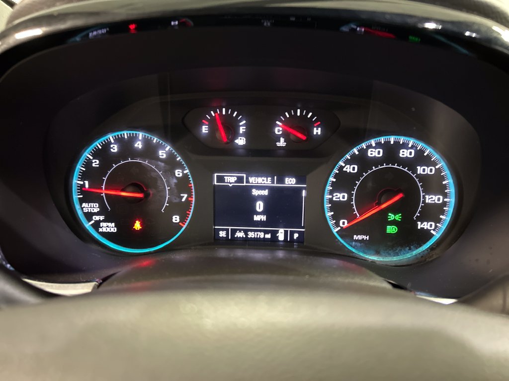 Used 2023 Chevrolet Traverse LS FWD image 15