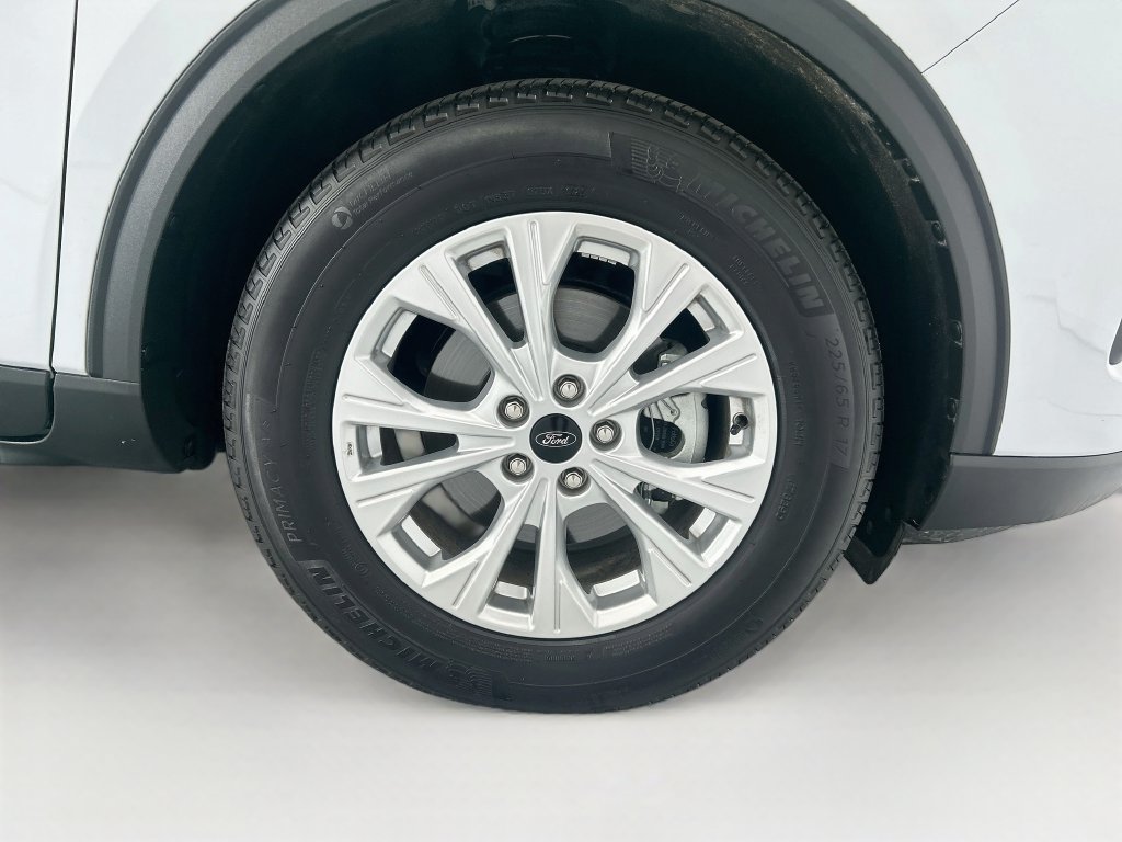 Used 2025 Ford Escape Active w/ Tech Pack #1 FWD image 31