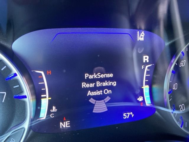 Used 2024 Chrysler Pacifica Limited image 48