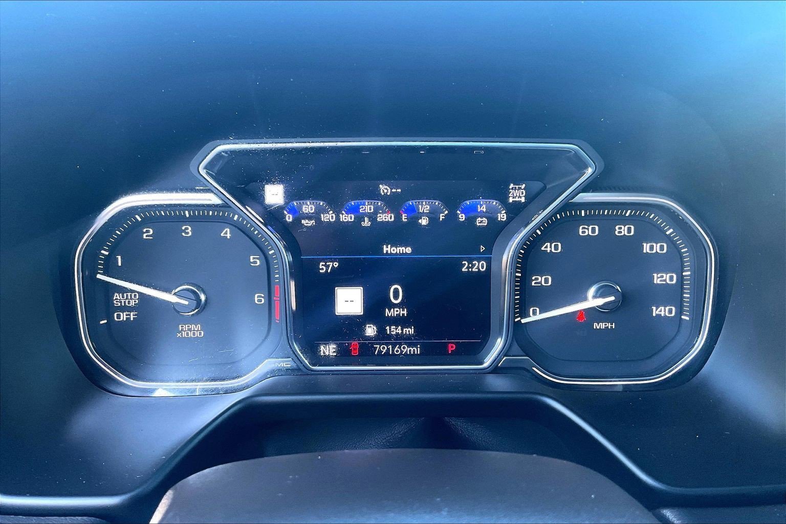 Used 2021 GMC Yukon XL SLT w/ Rear Media and Nav Package image 23