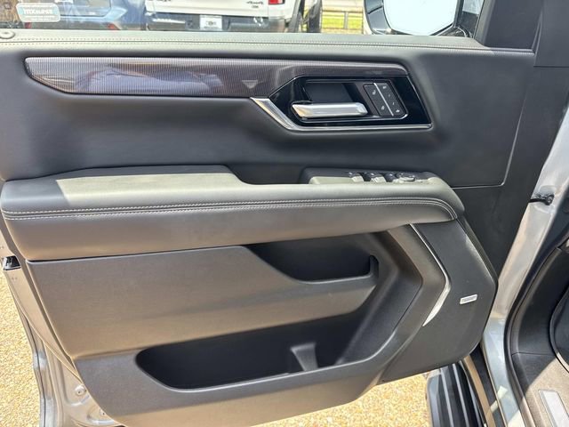 Used 2026 GMC Yukon Elevation w/ Elevation Premium Package RWD image 25