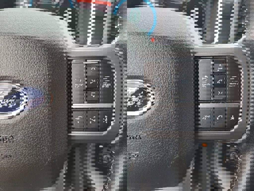 Used 2022 Ford F150 Lariat w/ Equipment Group 502A High image 25