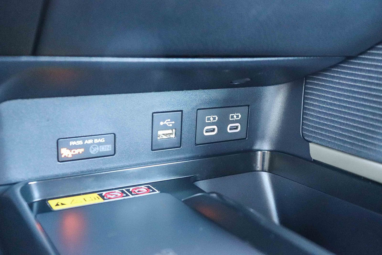 Certified 2025 Toyota Camry SE FWD image 30