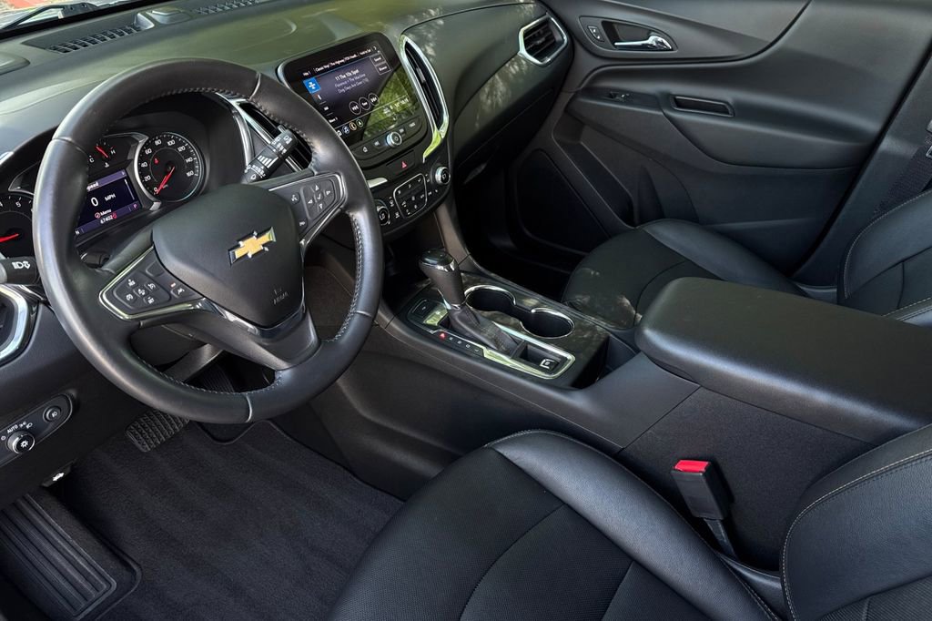 Used 2020 Chevrolet Equinox LT w/ Sport Edition image 10