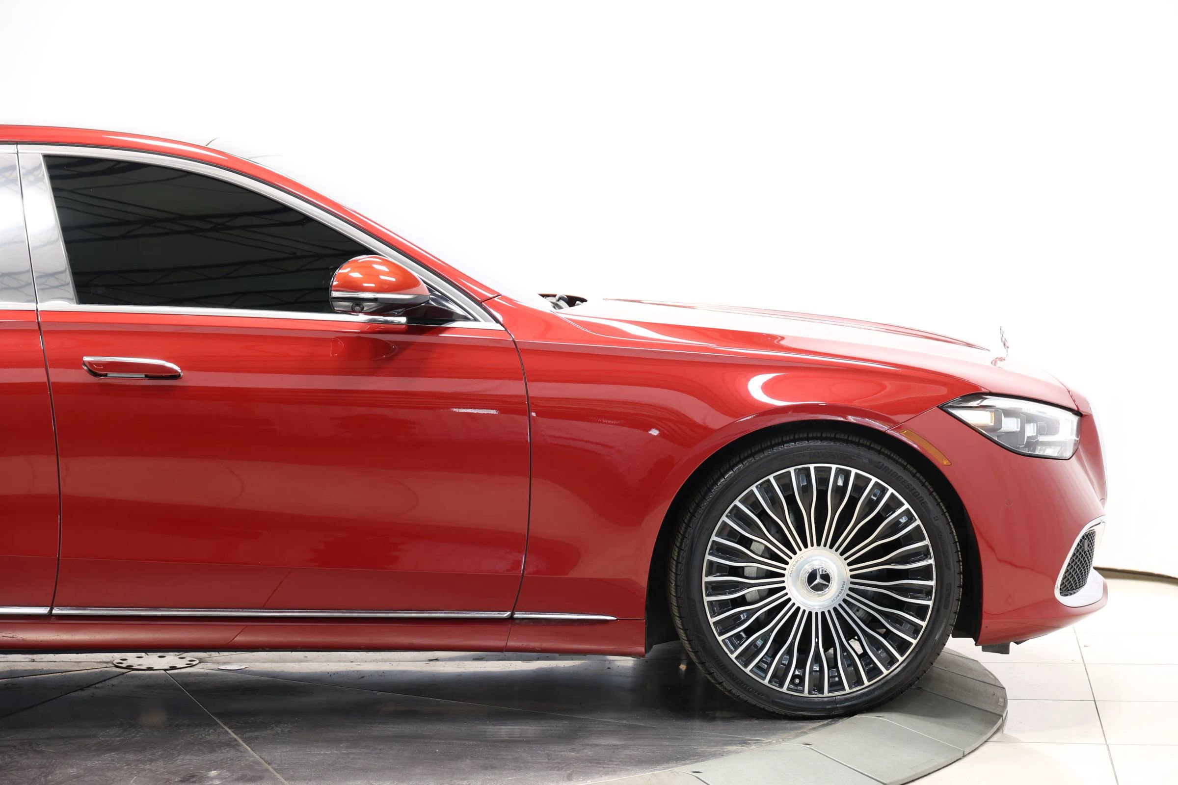 Used 2021 Mercedes-Benz Maybach S 580 4MATIC image 93