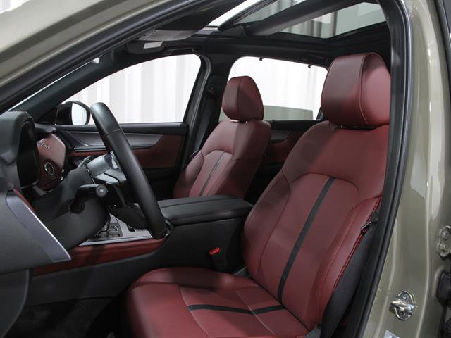 Certified 2025 MAZDA CX-70 Plug-In Hybrid w/ Premium Plus image 5