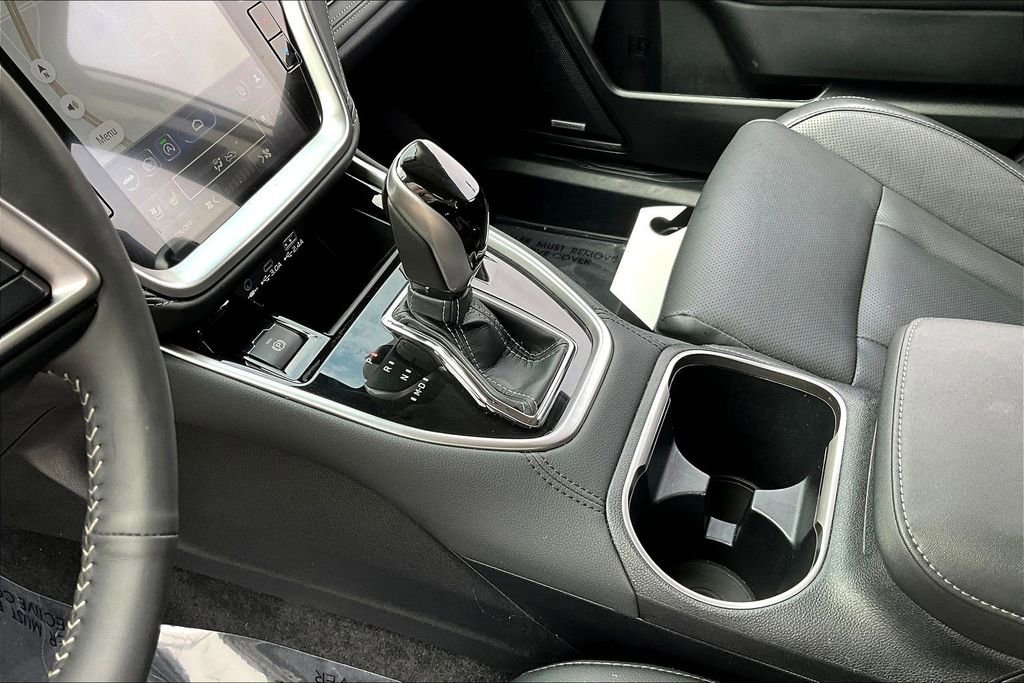 Certified 2025 Subaru Outback Touring w/ Popular Package #2 image 16