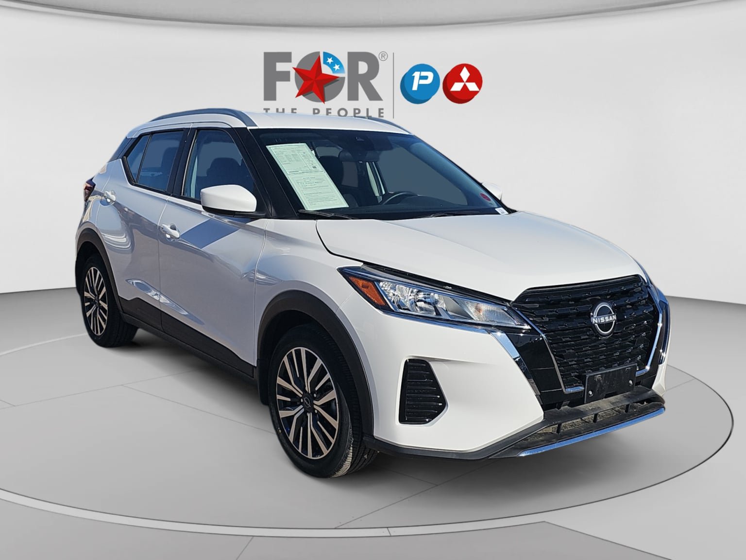 Used 2024 Nissan Kicks SV FWD image 7