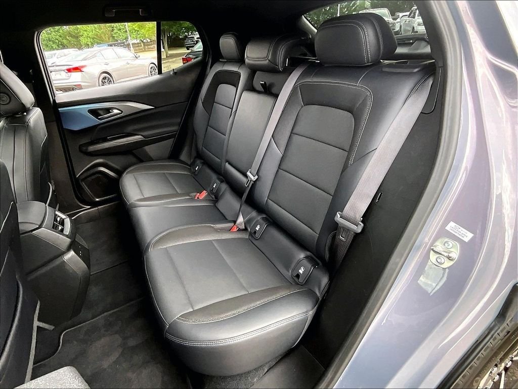 Used 2024 Chevrolet Equinox EV LT FWD image 15