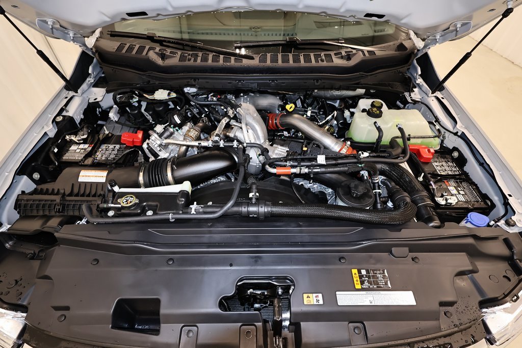 New 2026 Ford F450 King Ranch w/ Chrome Package image 39