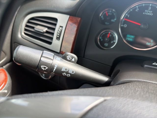 Used 2013 Chevrolet Avalanche LS w/ All-Star Edition AWD/4WD image 37