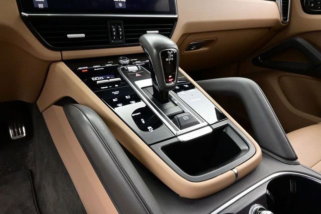 Certified 2021 Porsche Cayenne S AWD/4WD image 11
