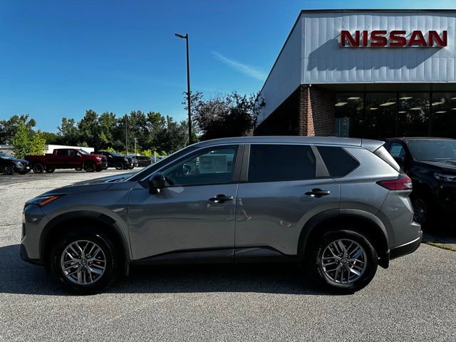 New 2026 Nissan Rogue S image 6