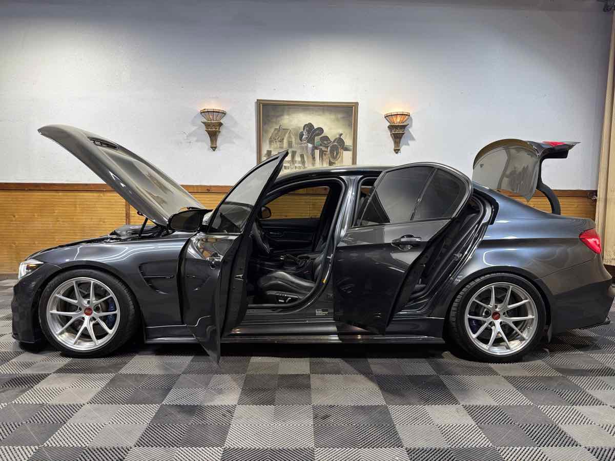 Used 2018 BMW M3 image 12