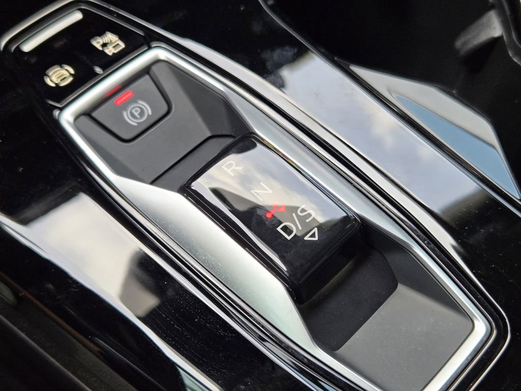 Certified 2025 Audi Q5 Premium Plus w/ Premium Plus AWD/4WD image 26