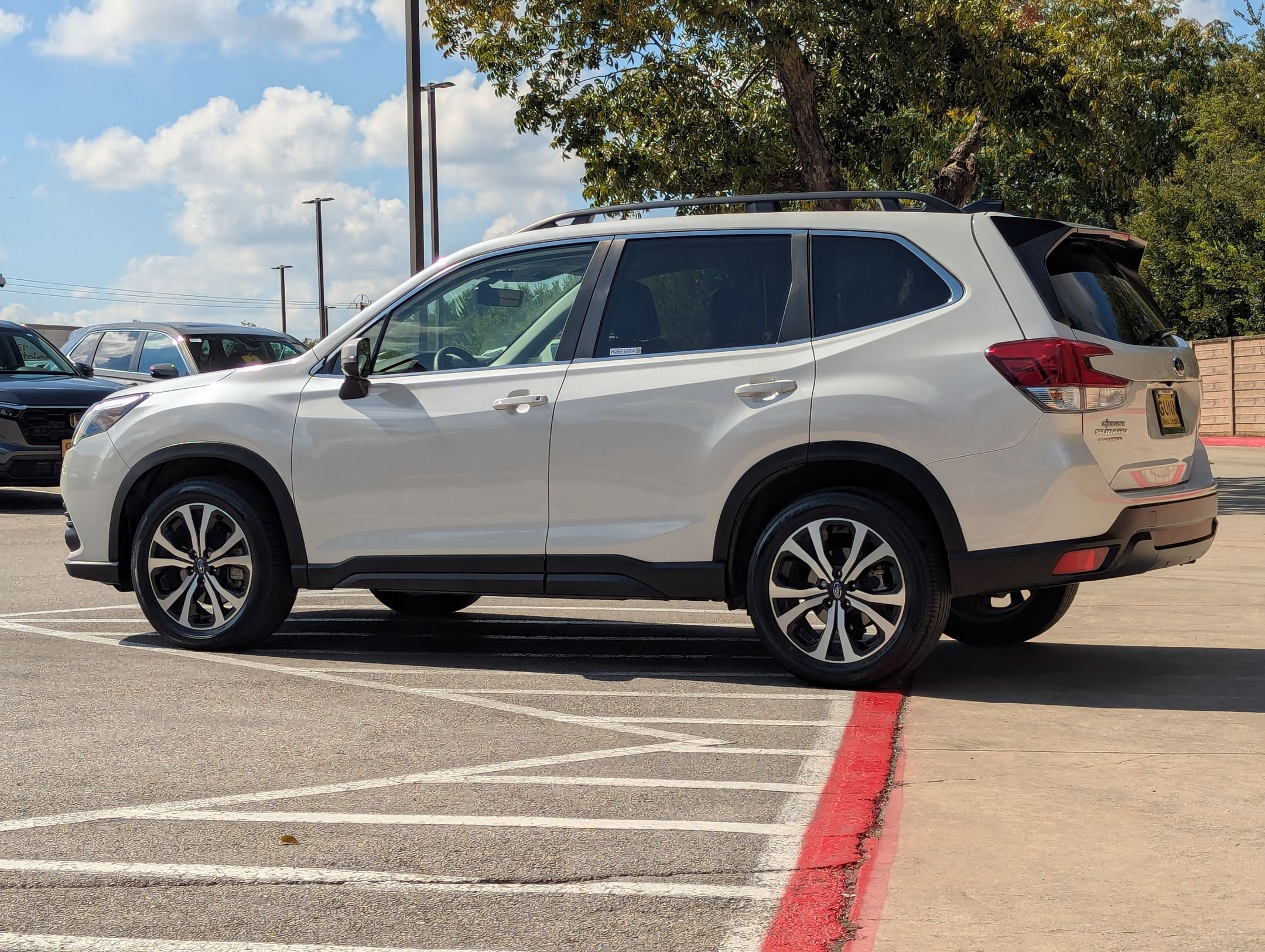 Used 2024 Subaru Forester Limited image 6