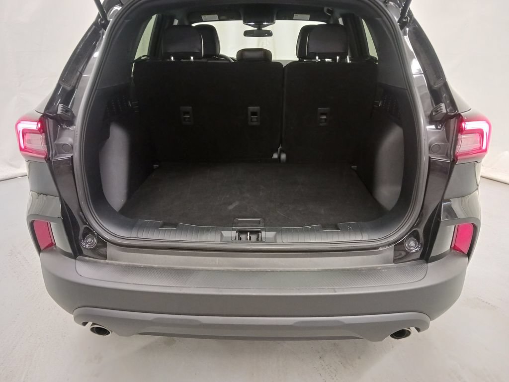 Used 2025 Ford Escape ST-Line AWD/4WD image 8