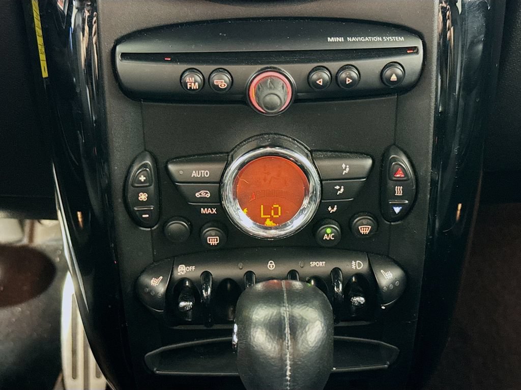 Used 2014 MINI Cooper Countryman S AWD/4WD image 16