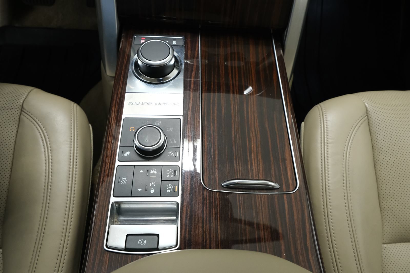 Used 2016 Land Rover Range Rover HSE AWD/4WD image 22