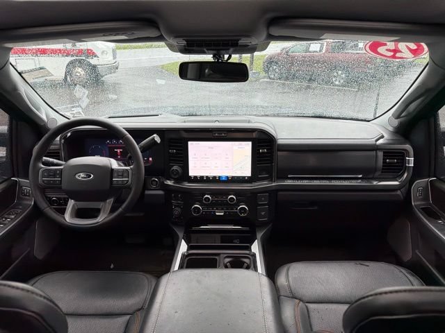 Used 2025 Ford F250 Lariat w/ Lariat Ultimate Package AWD/4WD image 16