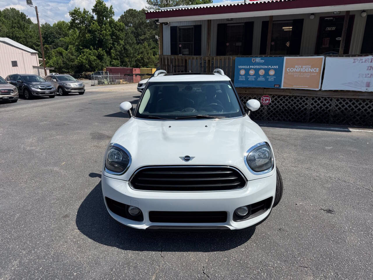 Used 2019 MINI Cooper Countryman FWD image 2