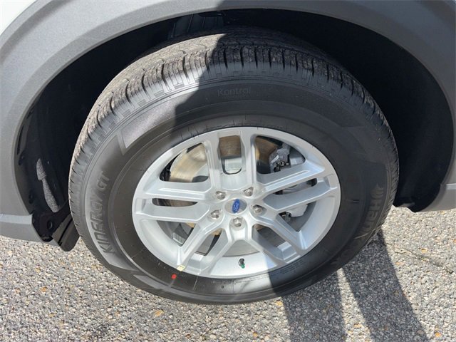 New 2026 Ford Explorer Active image 11