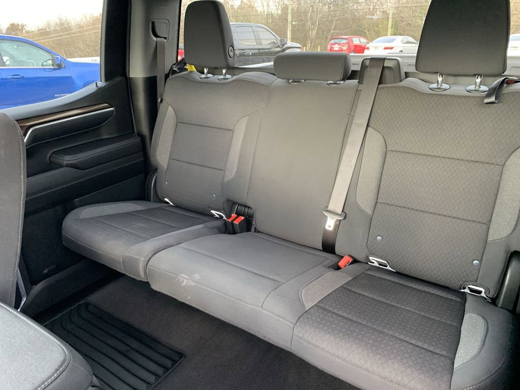 Used 2025 Chevrolet Silverado 1500 LT image 23