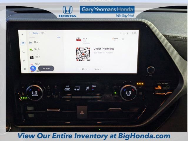 Used 2023 Toyota Highlander Platinum FWD image 21