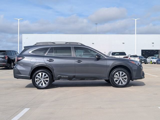 Certified 2025 Subaru Outback Premium w/ Popular Package #1A image 6