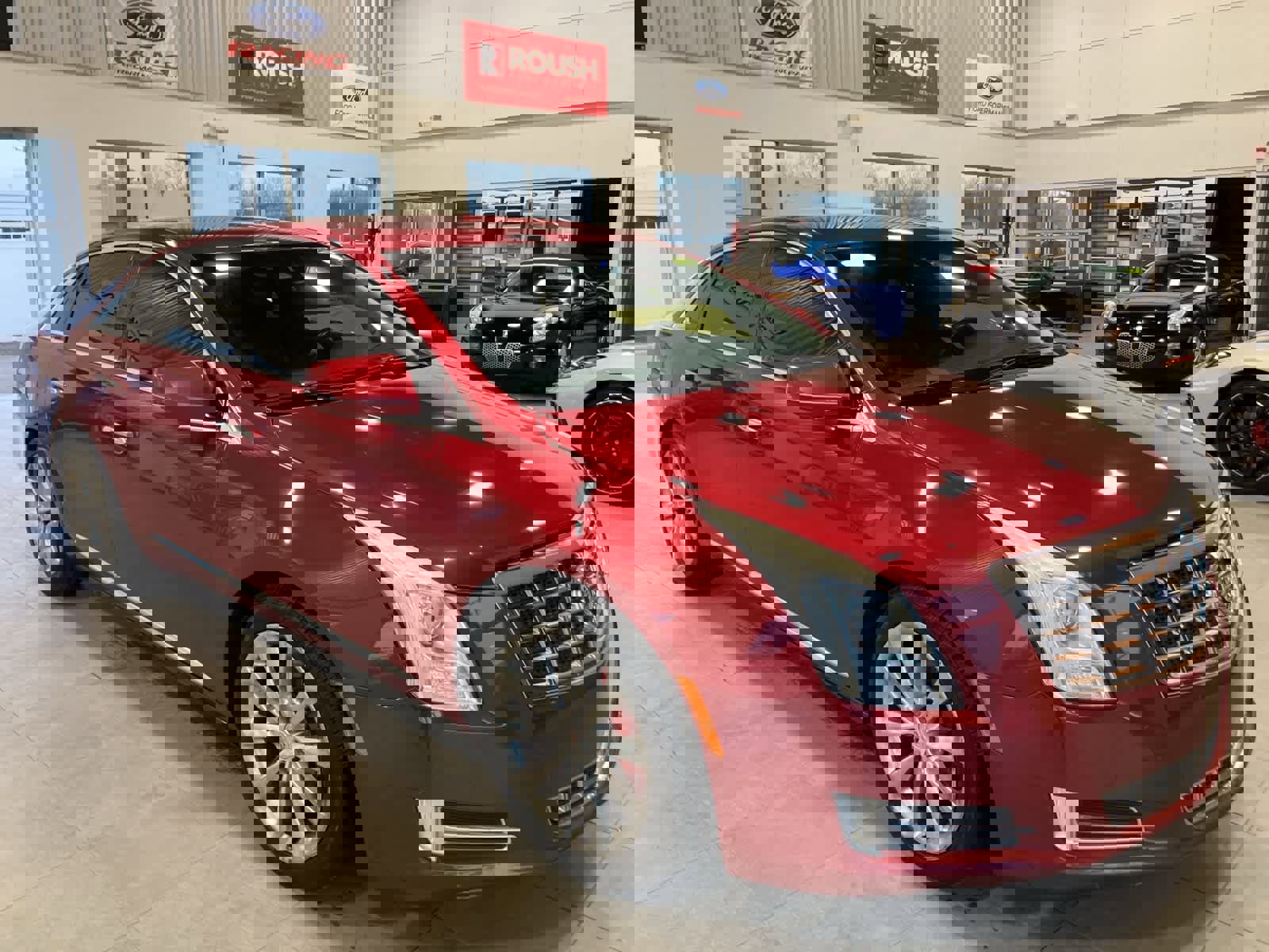 Used 2013 Cadillac XTS Luxury w/ Driver Awareness Package image 3