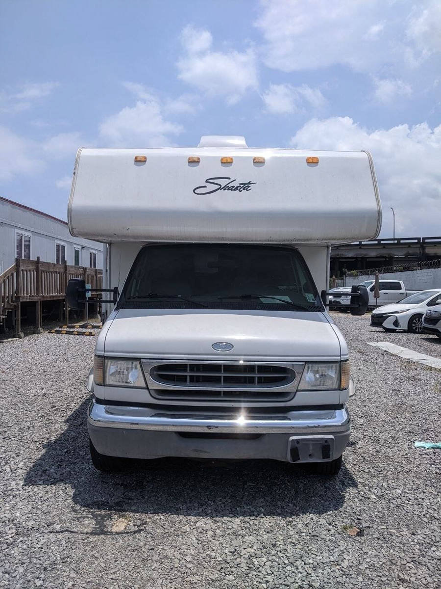 Used 2002 Ford E-450 and Econoline 450 RWD image 31