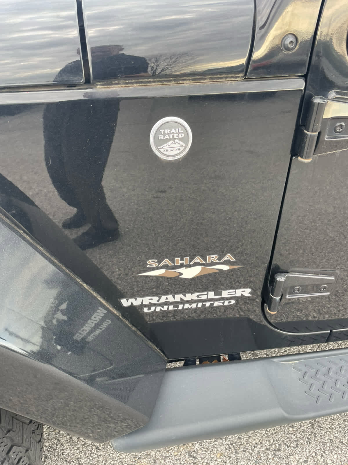 Used 2016 Jeep Wrangler Unlimited Sahara w/ Dual Top Group image 10