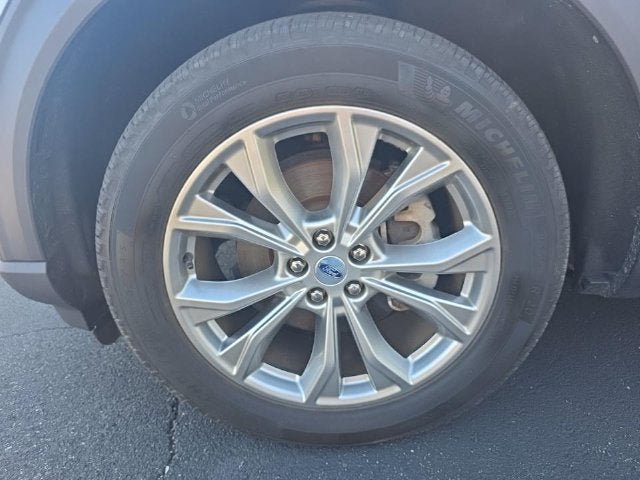 Used 2023 Ford F150 XLT w/ Equipment Group 302A High AWD/4WD image 18