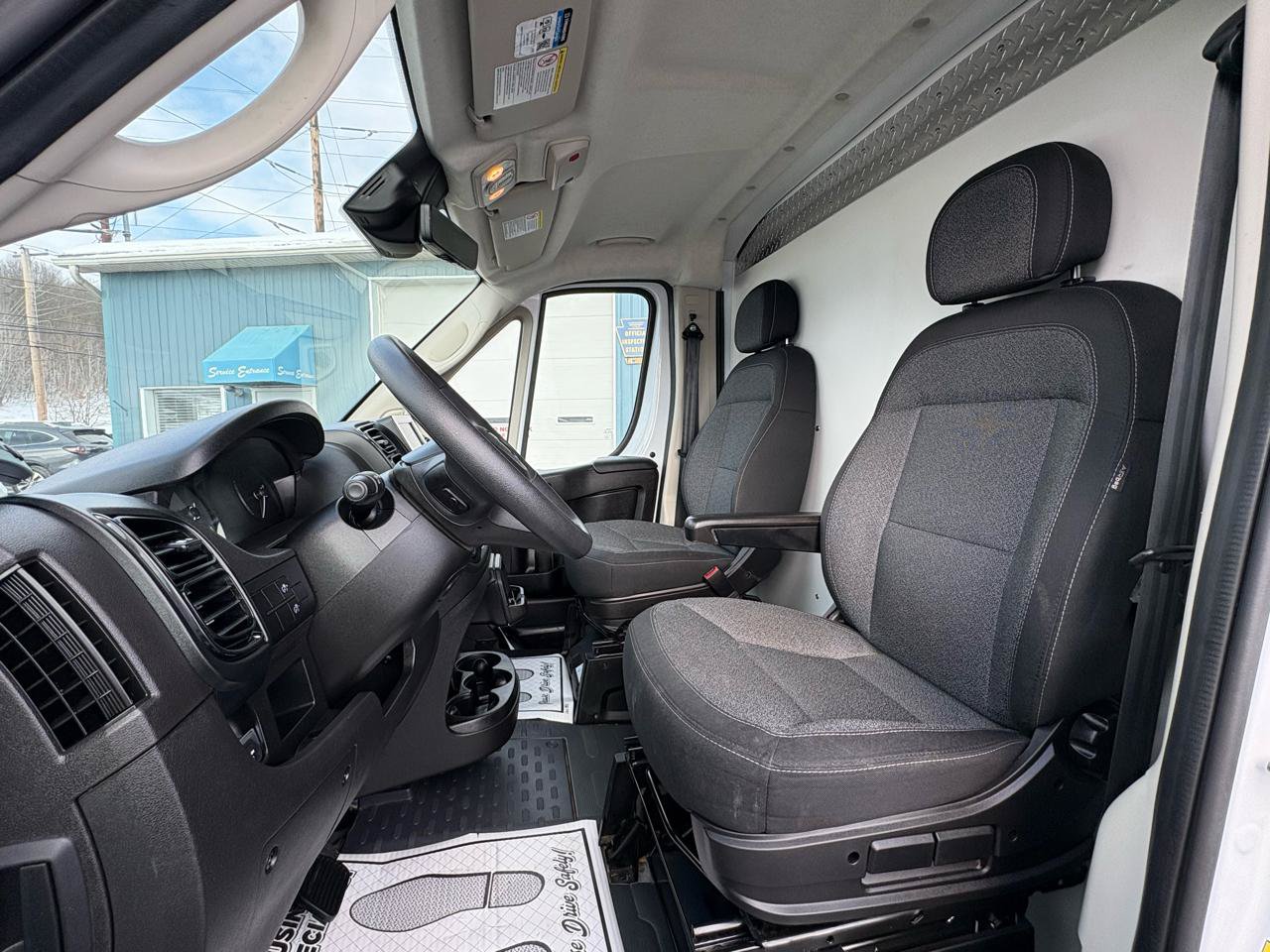 Used 2022 RAM ProMaster 3500 FWD image 12