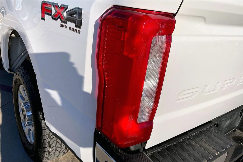 Used 2024 Ford F250 XLT w/ FX4 Off-Road Package image 40