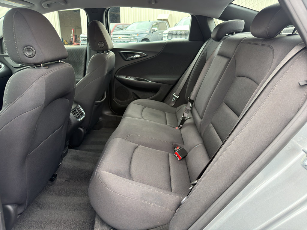 Used 2024 Chevrolet Malibu LT FWD image 25