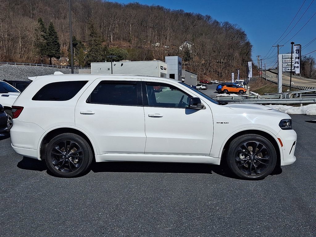 Used 2022 Dodge Durango R/T w/ Blacktop Package AWD/4WD image 10