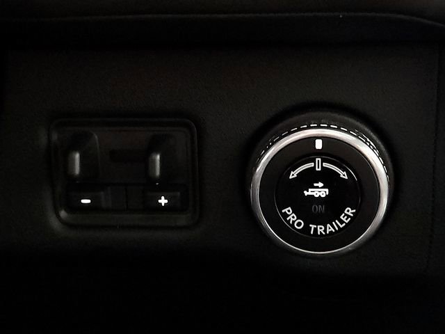 Used 2025 Lincoln Navigator Black Label image 26