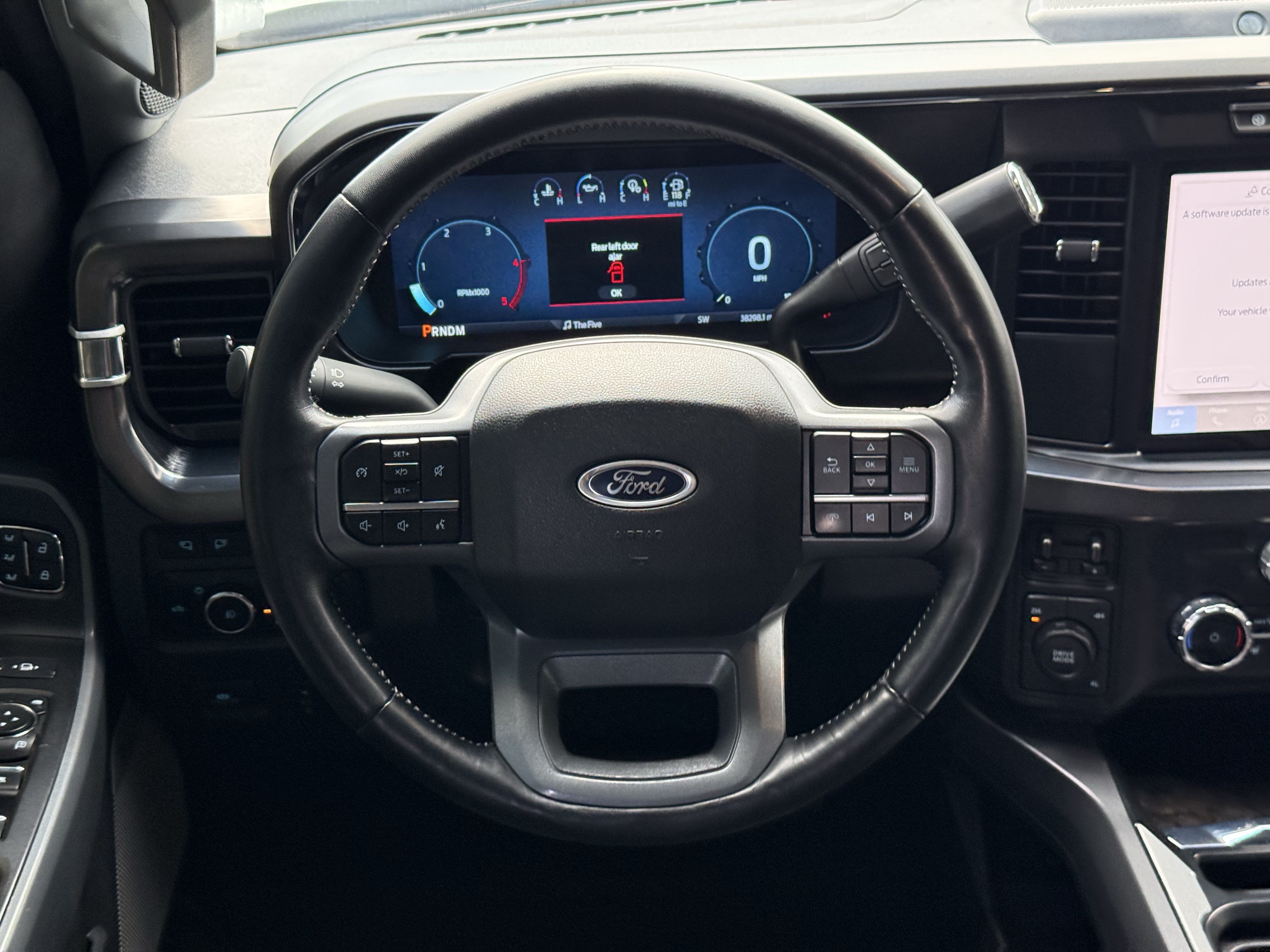 Used 2024 Ford F250 Lariat AWD/4WD image 15