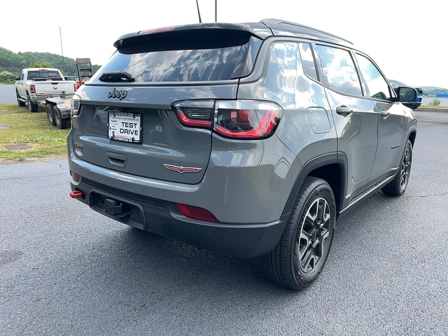 Used 2019 Jeep Compass Trailhawk w/ Leather Interior Group AWD/4WD image 5