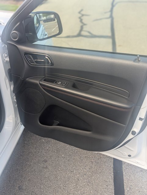 Used 2023 Dodge Durango GT image 5