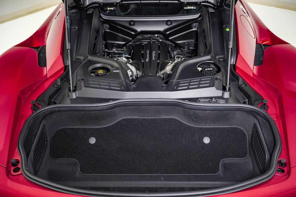 Used 2023 Maserati MC20 Coupe RWD image 32