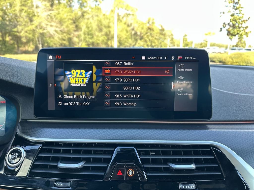 Certified 2023 BMW 540i w/ M Sport Package image 20