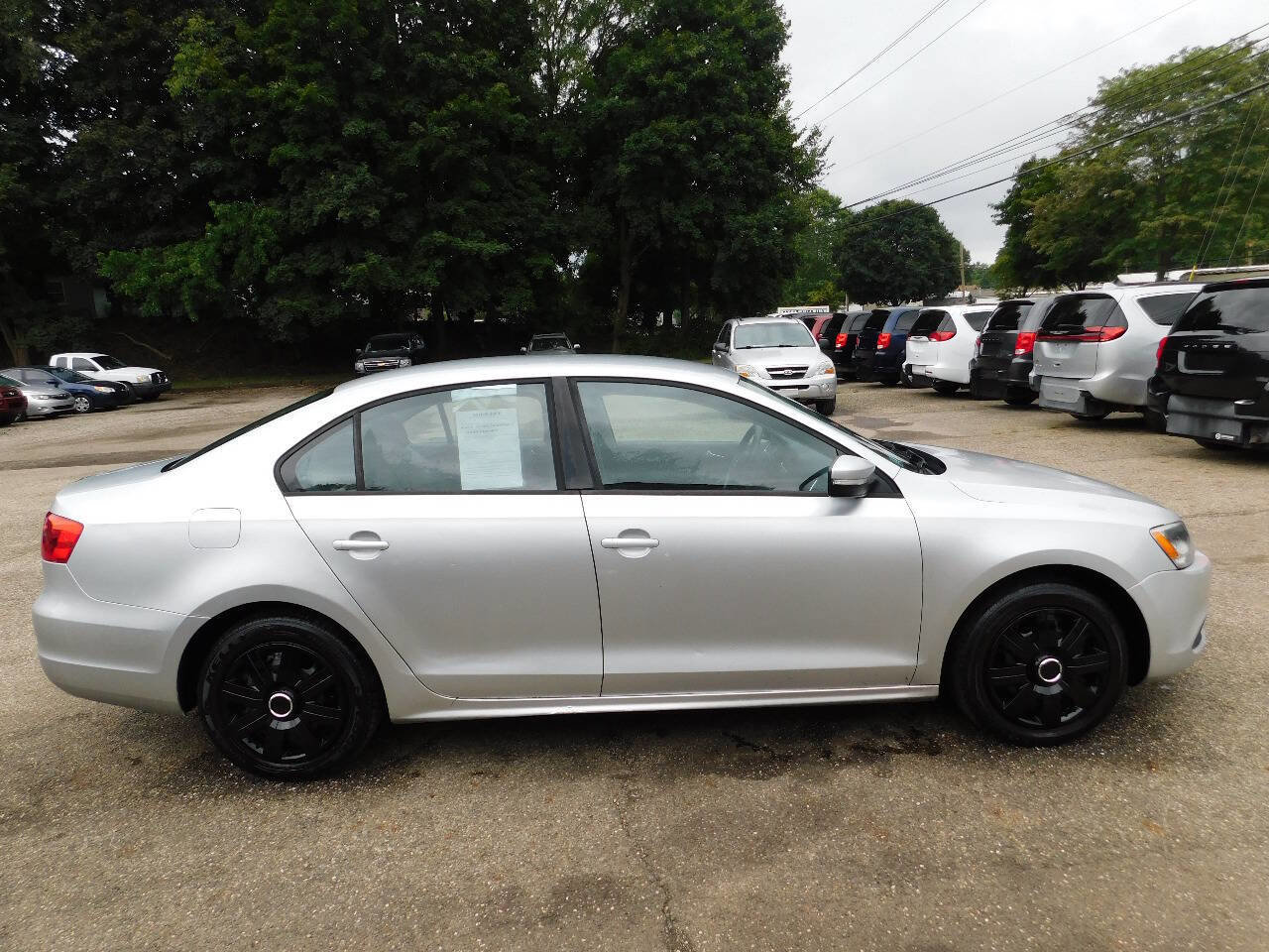 Used 2012 Volkswagen Jetta SE image 8