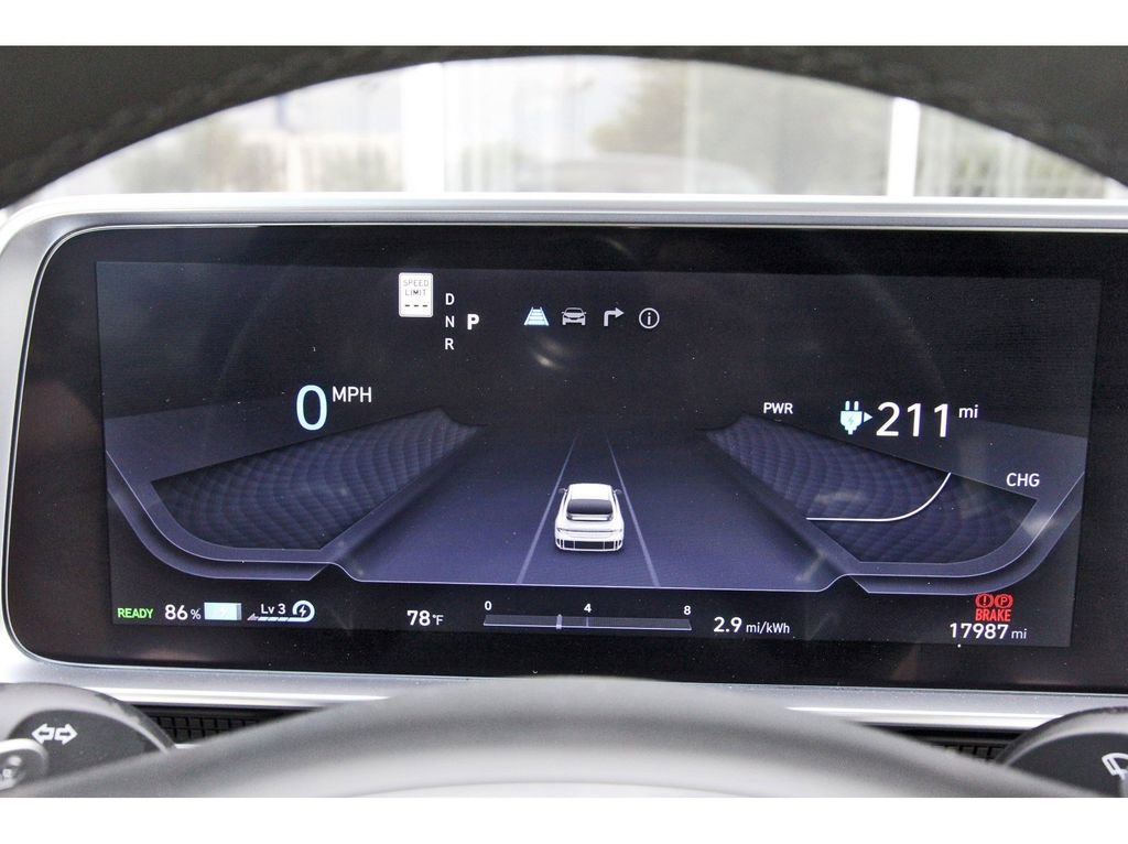 Used 2024 Hyundai Ioniq 6 Limited image 18