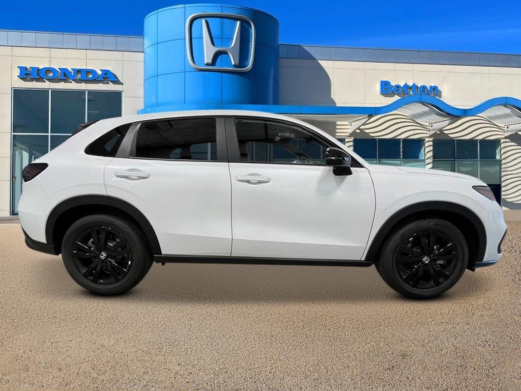 New 2026 Honda HR-V Sport image 8