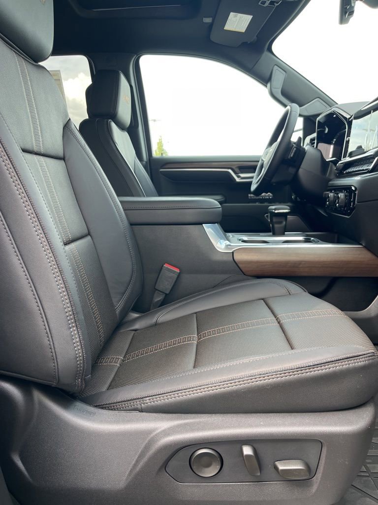 New 2026 Chevrolet Silverado 1500 High Country image 12